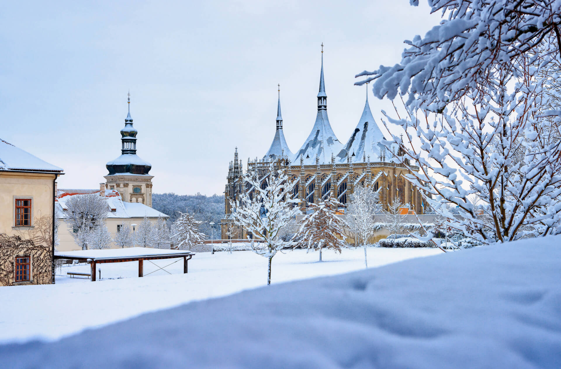 Die bezaubernde Winterwachsamkeit der Städte in Zentralböhmen enthüllen